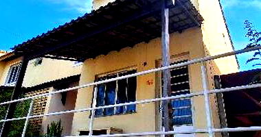 Casa com 2 quartos em Nova Iguaçu