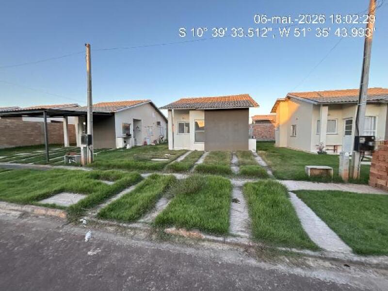Casa com 2 Quartos e 1 Banheiro em Loteamento