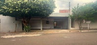 Casa com 3 Quartos e 2 Banheiros no Jardim Esplanada