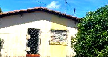 Casa com 2 quartos, 1 banheiro, 38m²