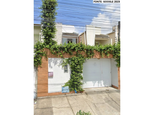 Casa com 3 quartos em Fortaleza/CE