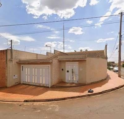 Casa com 188,97 m² em terreno de 312,62 m²