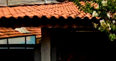 Casa com 3 quartos, 2 banheiros, 1 vaga, 142m² construída, ocupada