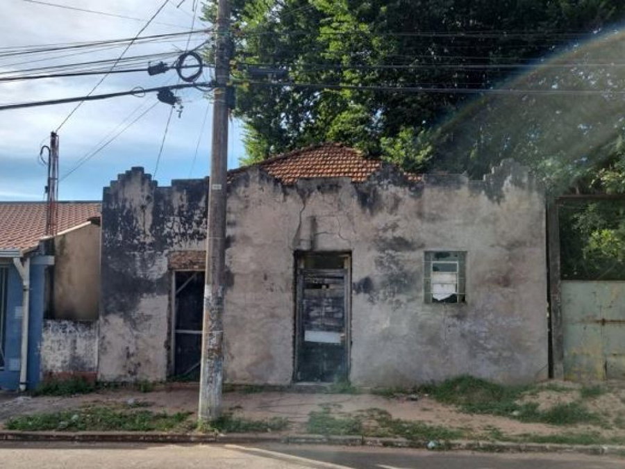 Barracão Comercial em Terreno de 800 m² -