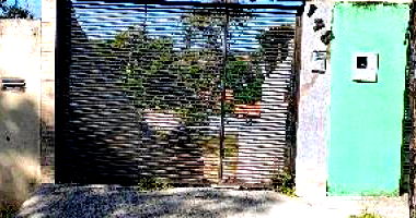 Casa com 2 quartos em Esmeraldas/MG