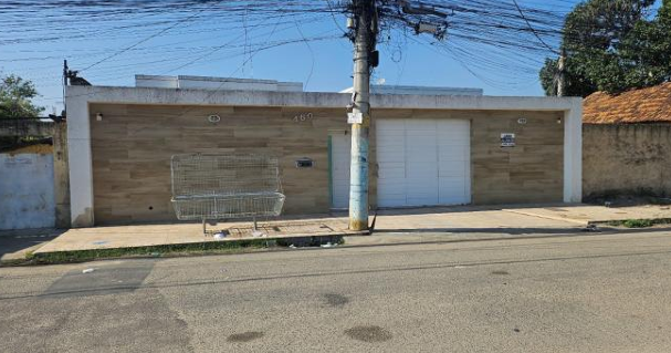 Casa com 80,82 m², 1 quarto, 1 banheiro, ocupada