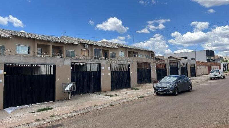 Casa com 2 quartos em Águas Lindas de Goiás