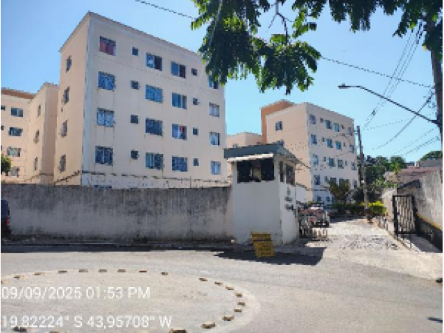 Apartamento com 2 quartos e 1 vaga em Belo Horizonte
