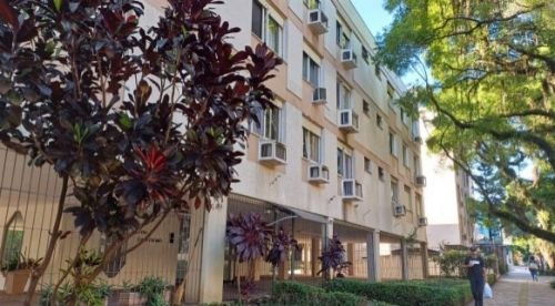 Vaga de garagem no Ed. San Remo, 16,28m², desocupada