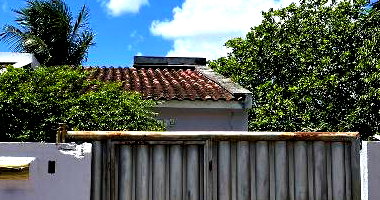 Casa 2 Quartos, 2 Banheiros e 1 Vaga