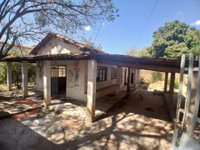 Imóvel Urbano em Francisco Sá - MG com 143m² Construídos