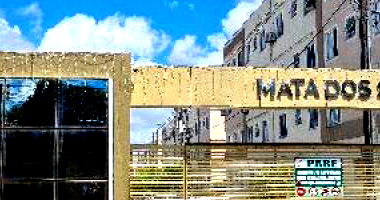 Apartamento com 2 quartos, 1 vaga, 93,34m², ocupado