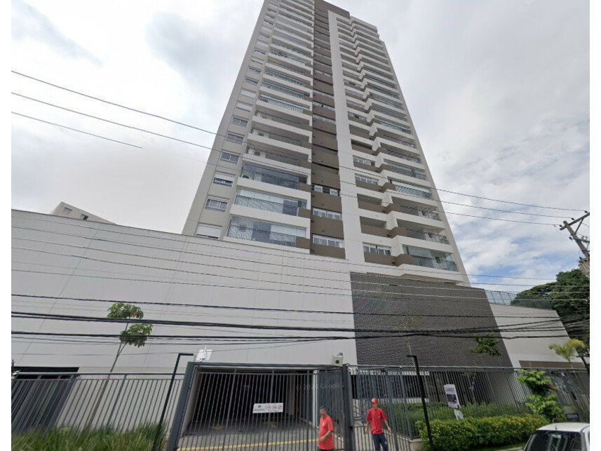 Apartamento em leilão com 3 quartos e 2 banheiros