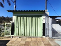 Casa com 6 quartos, 3 banheiros e 2 vagas em Caxias do Sul