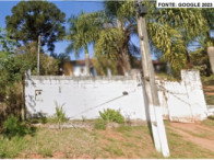 02 Casas em terreno de 1.072,50m², com 2 quartos e 1 banheiro
