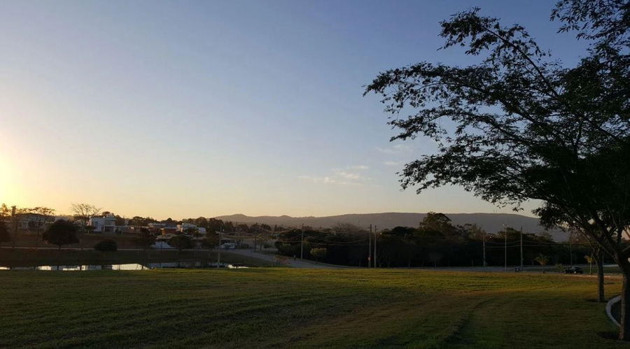 Terreno 880m² Desocupado em Araçoiaba da Serra