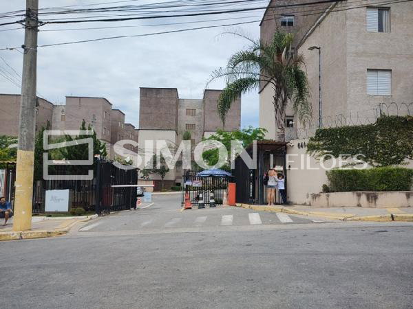 Apartamento com 2 quartos em Cotia/SP