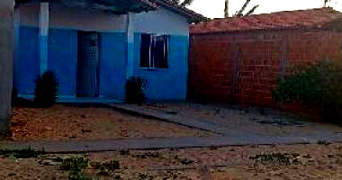 Casa com 2 Quartos e Varanda em Parnaíba - Oportunidade!