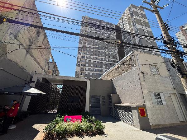 Apartamento com 2 quartos em Água Branca