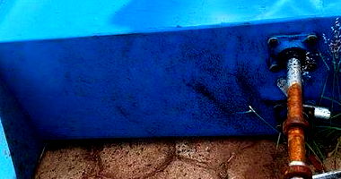 Cabine de cola desmontada