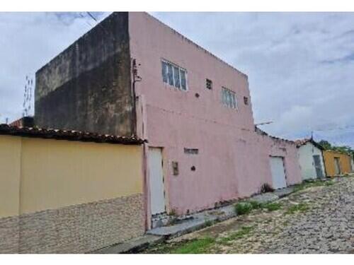 Casa Ocupada com 3 Quartos em Floriano PI