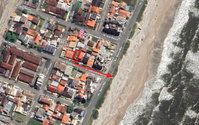 Terreno urbano com 330m² e residência de 100m² em Matinhos/PR