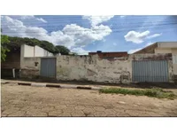 Terreno de 120m² com matrícula regularizada, imóvel