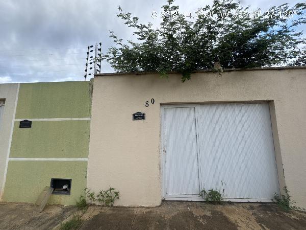 Casa com 2 quartos, 70m², terreno 200m² em Mossoró/RN