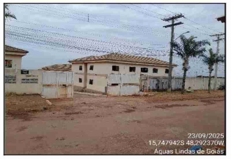 Apartamento com 2 Quartos em Águas Lindas de Goiás