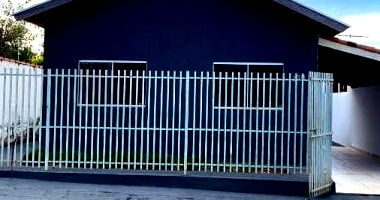 Casa com 3 quartos em Cassilândia - MS