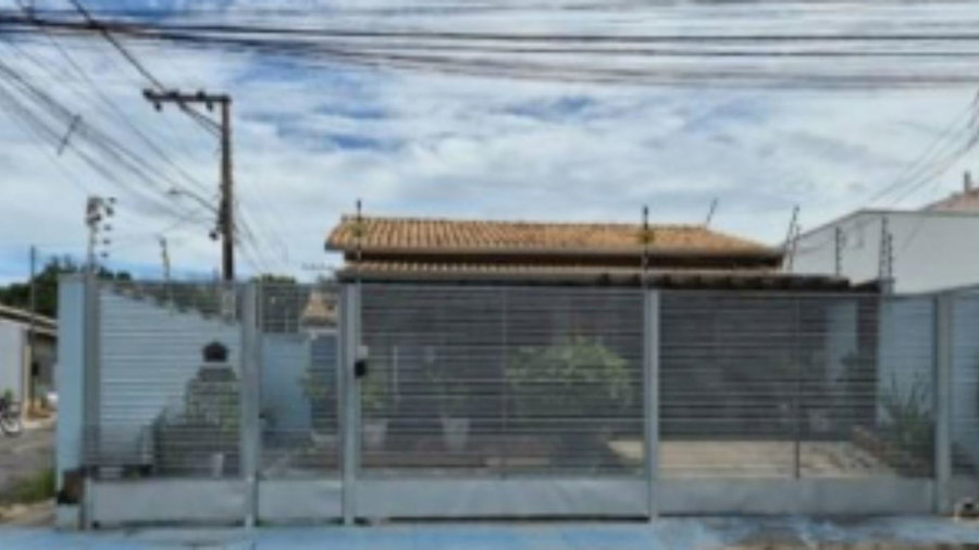 Casa com 2 quartos e 44m² em Cuiabá