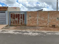 Casa com 2 quartos, 1 vaga de garagem, 51,19 m², ocupada