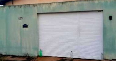 Casa com 3 quartos em Fronteiras/PI