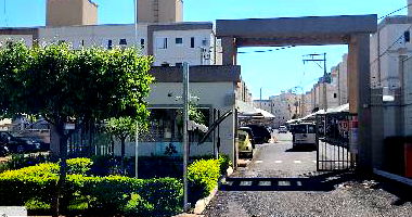 Apartamento com 2 quartos, WC, sala, cozinha e 2 vagas