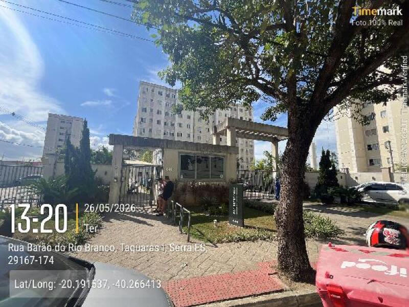 Apartamento com 2 Quartos e Vaga de Garagem em Condomínio