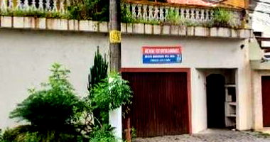 Casa com 3 quartos, 2 banheiros, 150m² área privativa