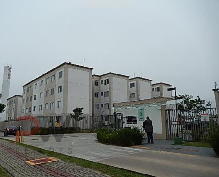 Apartamento com 2 quartos em São José dos Pinhais/PR