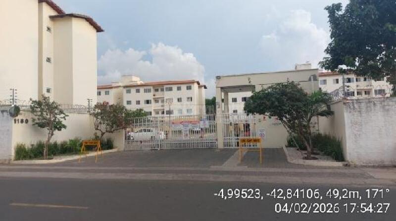 Apartamento com 2 quartos, 1 vaga, 54.63m²