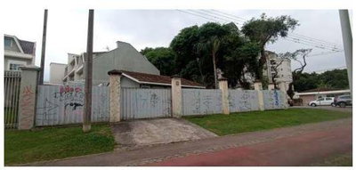 Casa com 3 quartos, 88m², isolada em condomínio