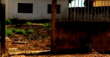 Casa 2 quartos, 1 banheiro, 51m² construída, desocupada