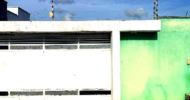 Casa 3 quartos, 2 banheiros, 2 salas, cozinha, 1 vaga, 98.66m² construída