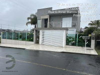 Terreno com casa de alvenaria, 414m², 3 quartos, 2 banheiros