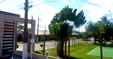 Casa em Condomínio Fechado com 4 Quartos e 2 Banheiros