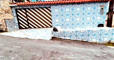 Casa com 3 quartos, 1 banheiro, 121,75 m² construída, ocupada