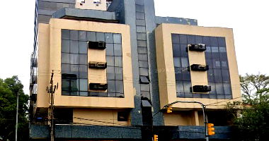 Conjunto comercial desocupado com 56m² - 1 banheiro