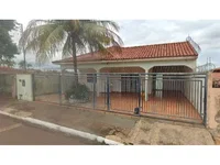 Casa em leilão com 226m² construída em Jataí/GO