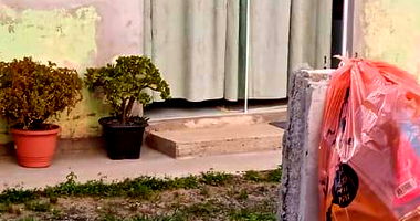 Casa simples com 3 quartos, 2 banheiros e 241m² construída