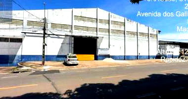 Galpão comercial com 1117m² construídos em Macapá