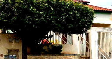 Casa 145 m² - Jardim Acapulco com 3 Quartos e 2 Banheiros