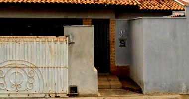 Casa com 3 quartos e 2 banheiros em Catanduva